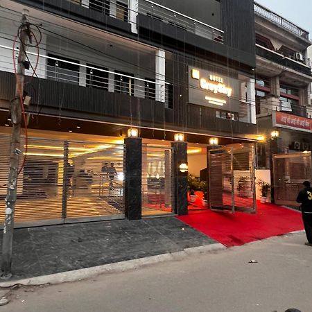 Hotel Grey Sky New Delhi Eksteriør bilde